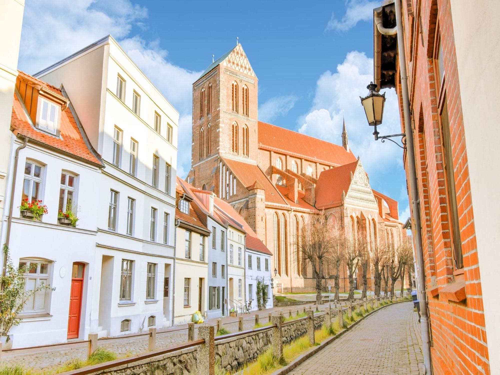 Modern Apartment In Wismar With Private Terrace Dış mekan fotoğraf