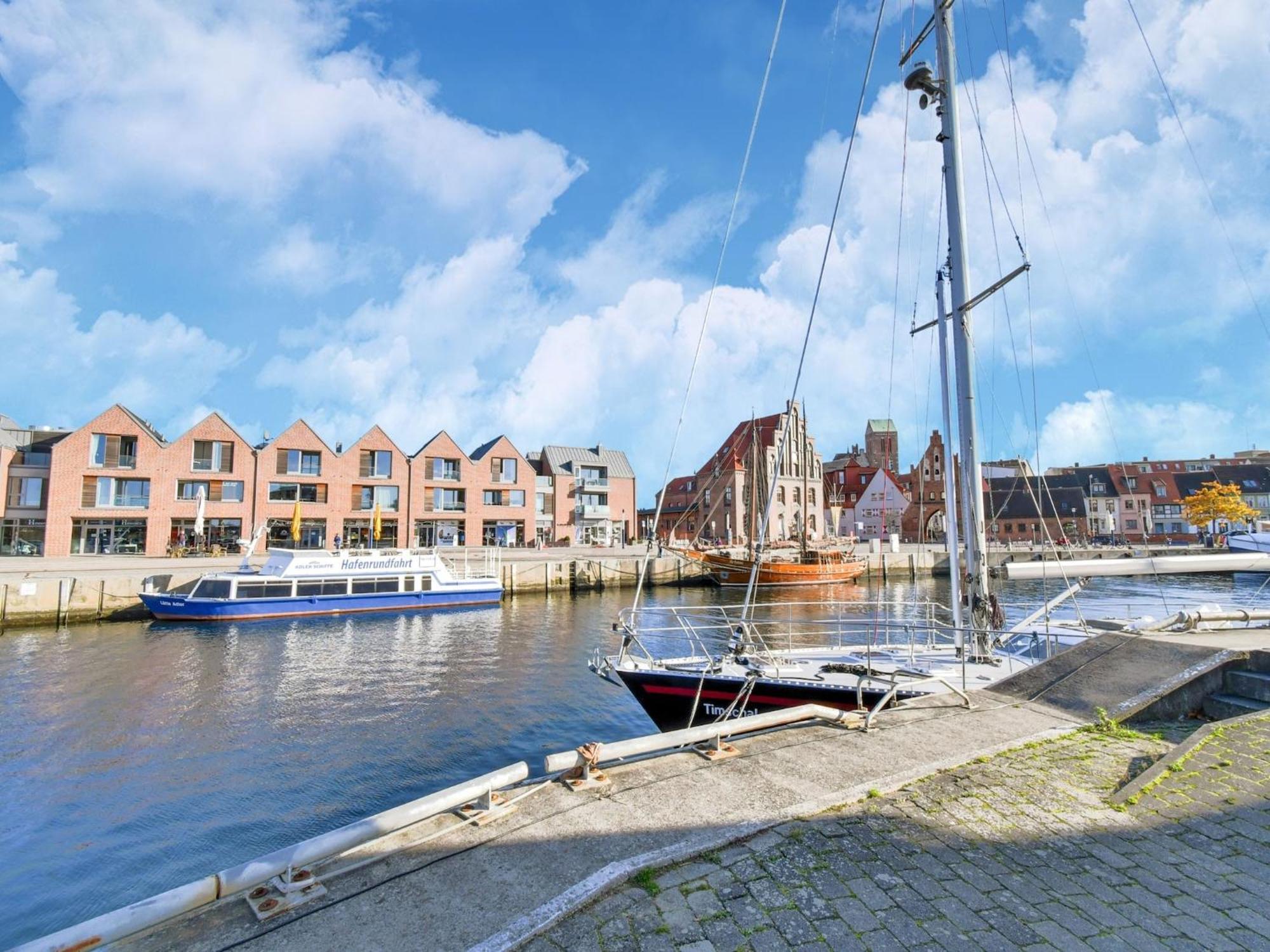 Modern Apartment In Wismar With Private Terrace Dış mekan fotoğraf